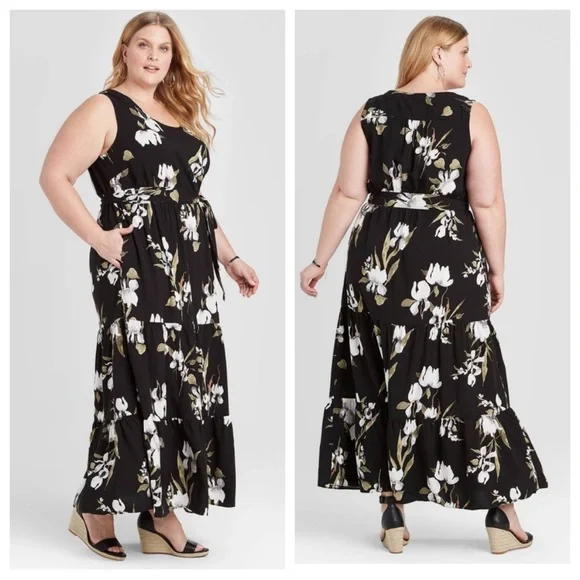 Ava & Viv Floral Black and White Scoop Neck Maxi Dress - Picture 2 of 10